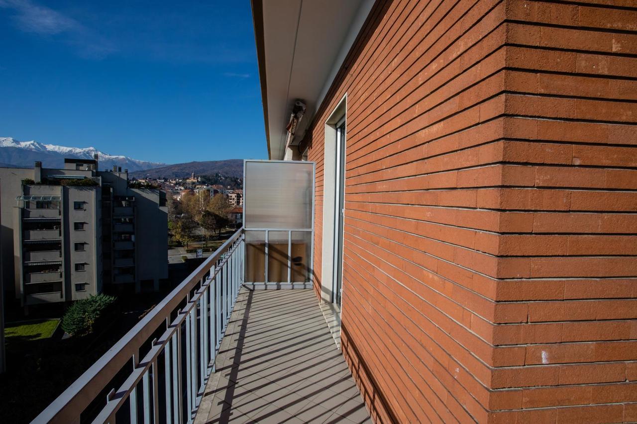 Terrazza Di Pinerolo Appartement Buitenkant foto