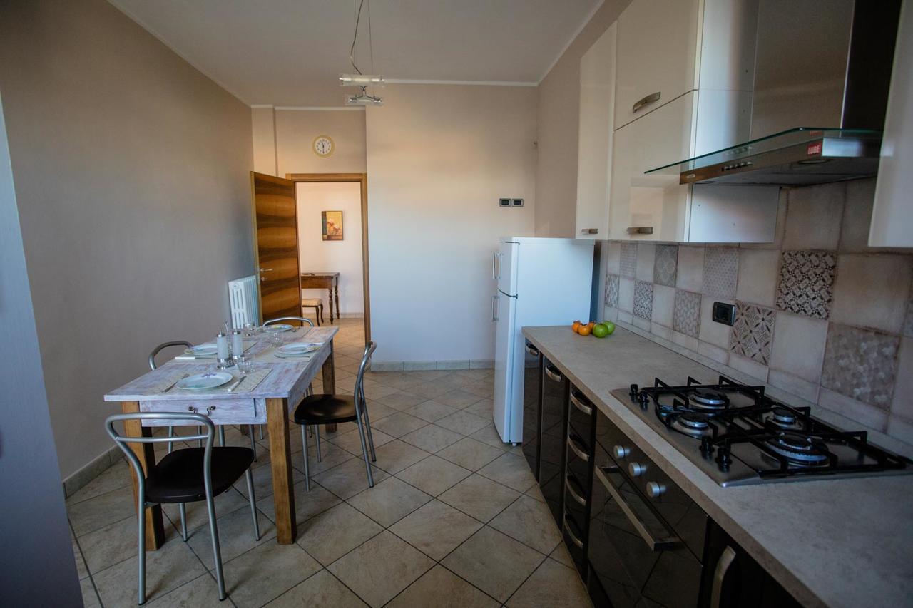Terrazza Di Pinerolo Appartement Buitenkant foto